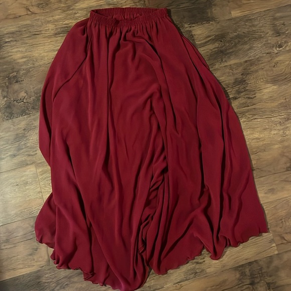 Wine Red maxi skirt - Picture 1 of 1